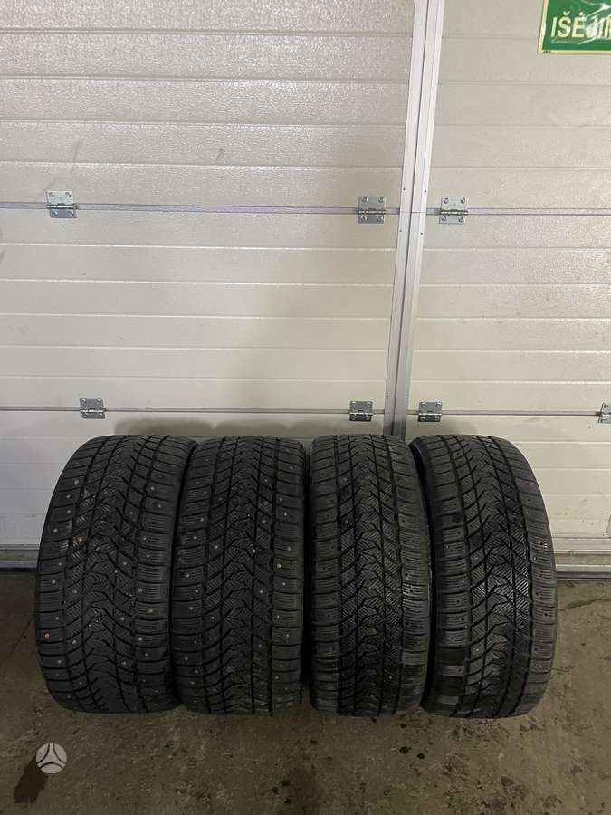 -Kita- SNOWMASTER, winter 295/35 R21