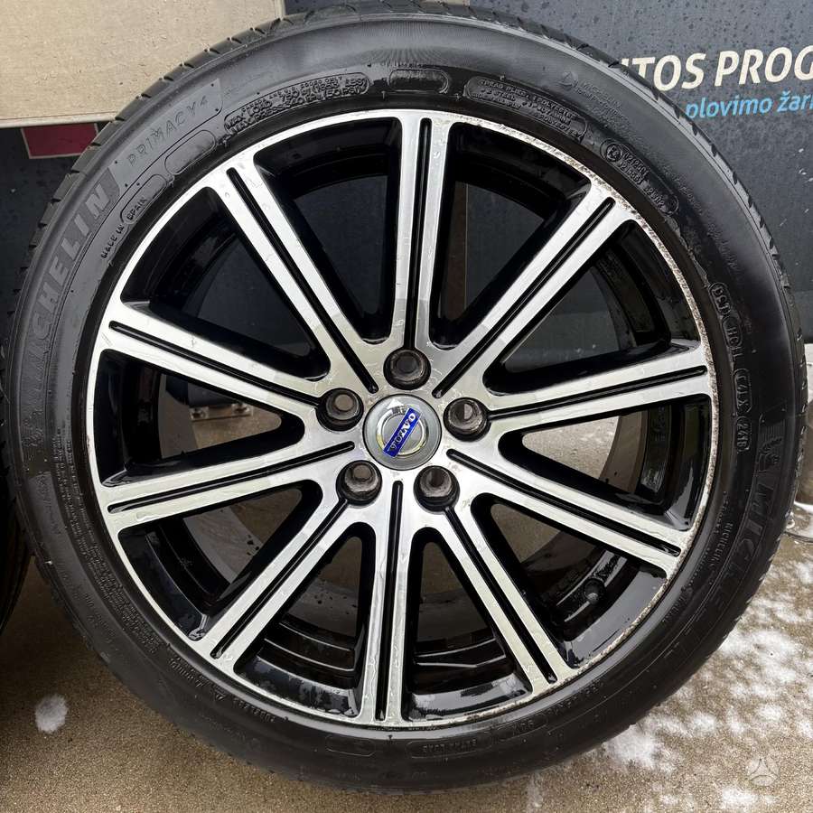 Volvo TITANIA, light alloy, R18