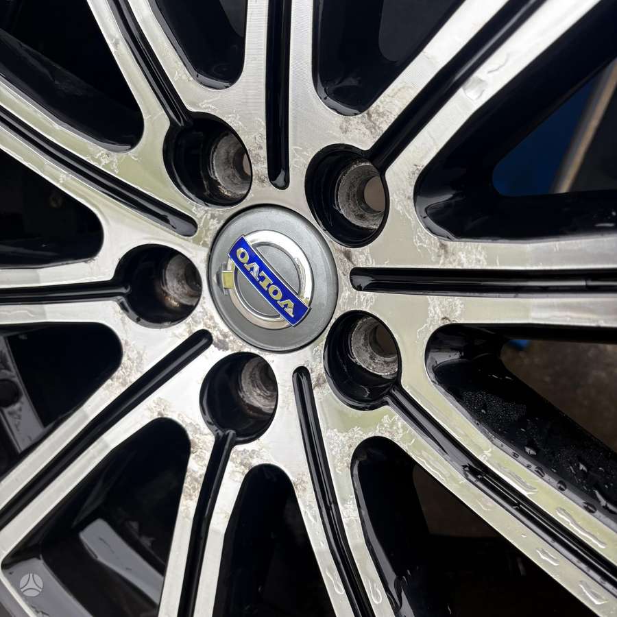 Volvo TITANIA, light alloy, R18