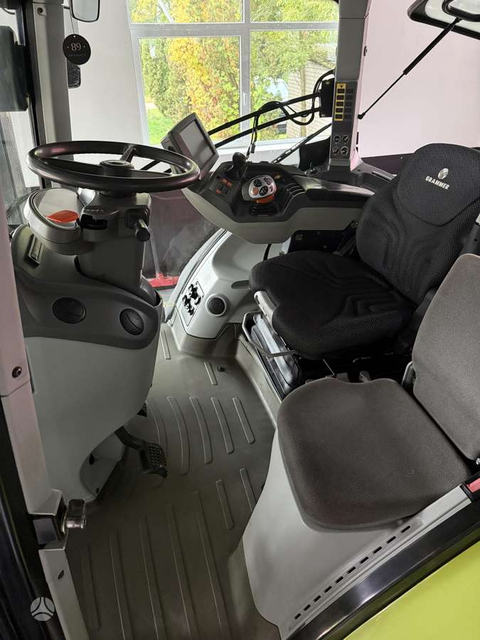 Claas Axion 920 Cmatic, тракторы