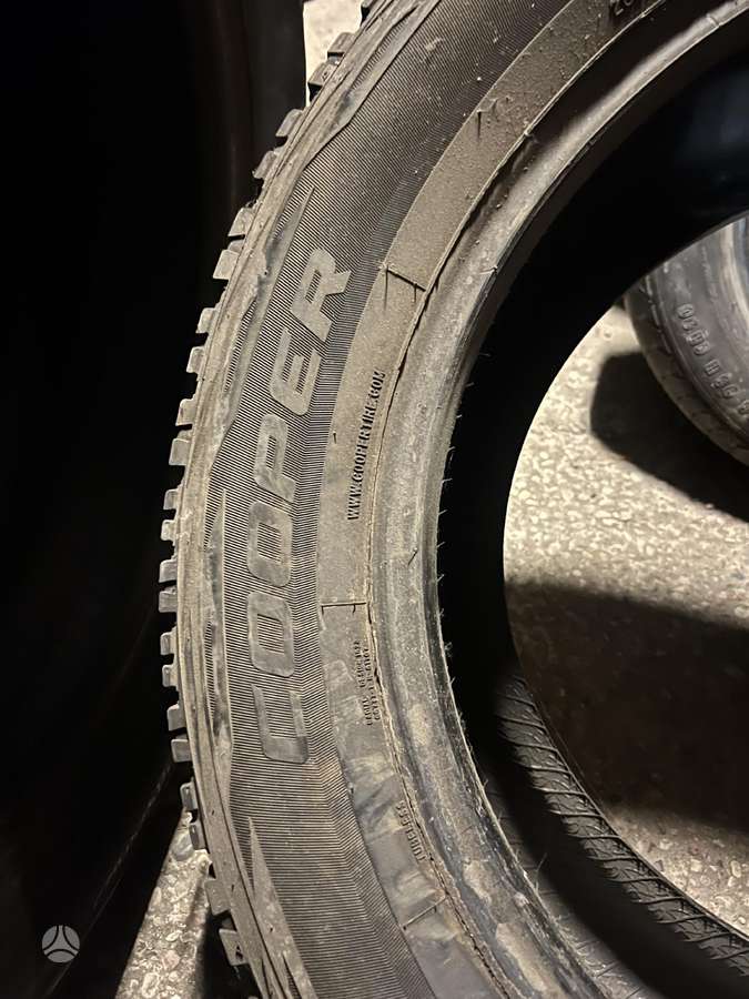 Cooper, all-season 285/50 R20