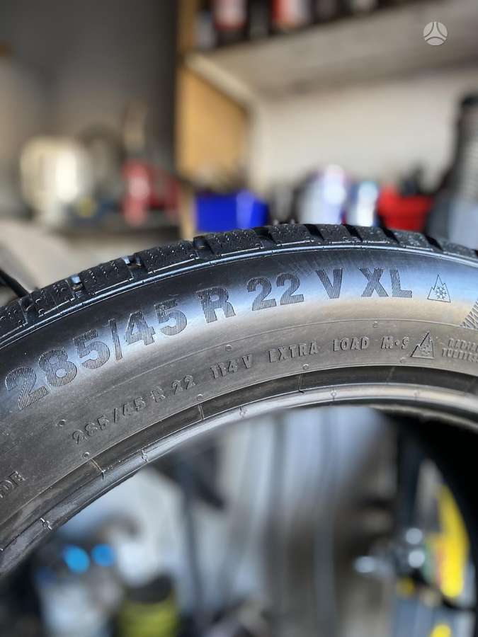 Continental, зимние 285/45 R22