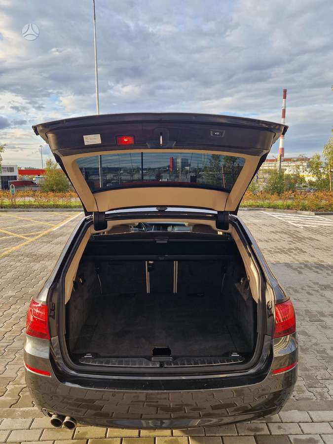 BMW 520, 2.0 l., Универсал