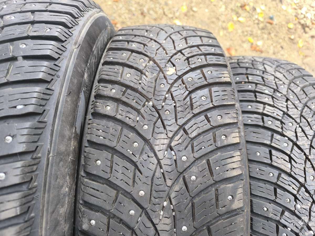 Triangle, ziemas 215/70 R16