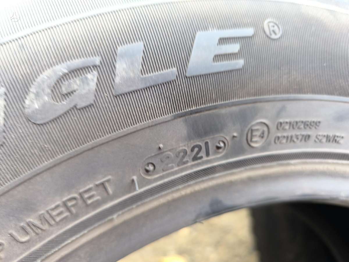Triangle, ziemas 215/70 R16