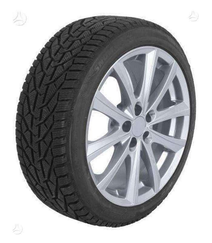 Sonix XP888, winter 225/45 R17