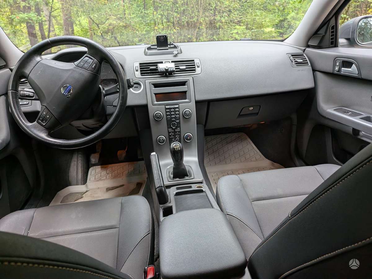 Volvo V50, 2.0 l., Универсал