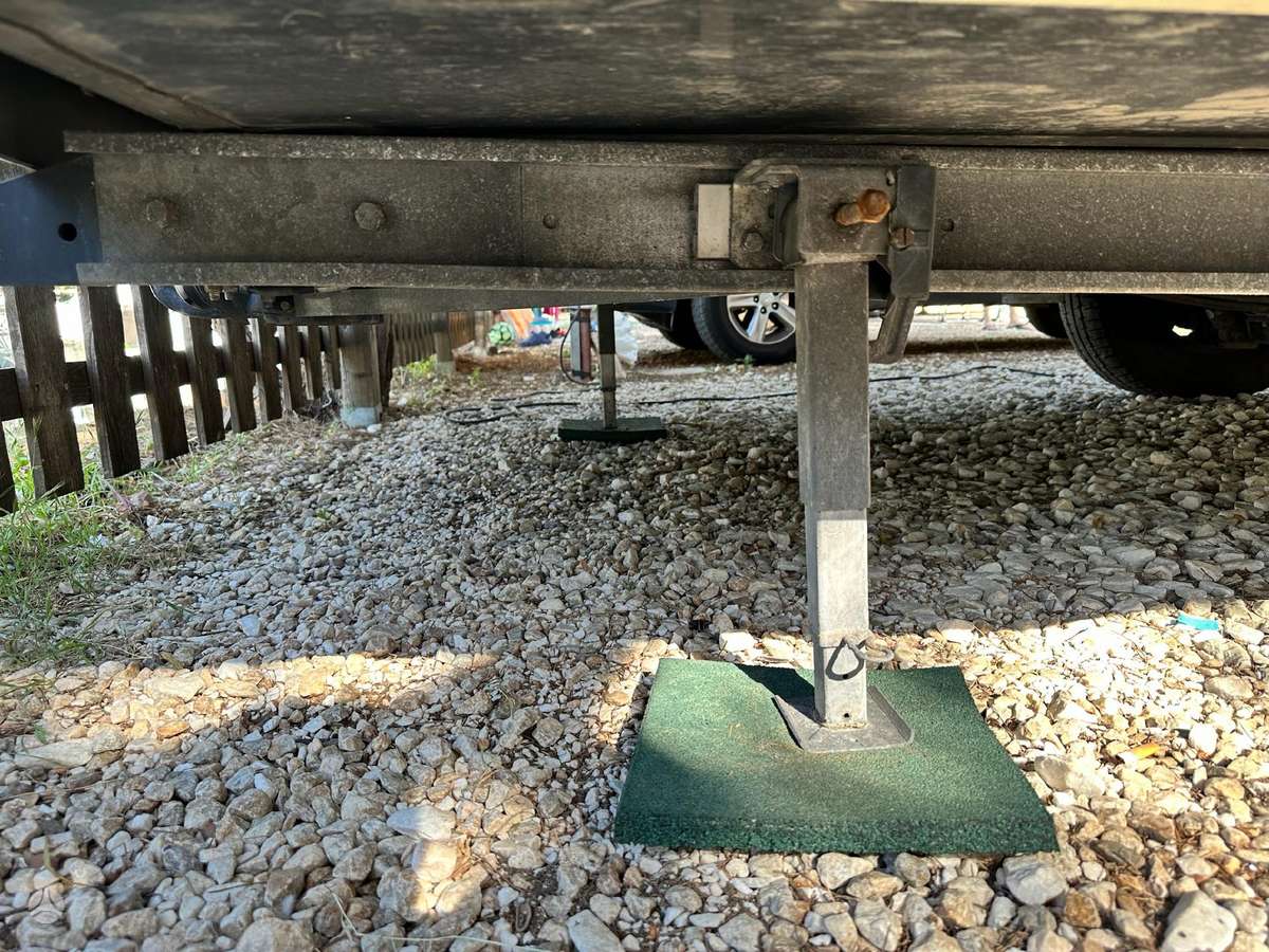 Bürstner Ixeo I744, campers
