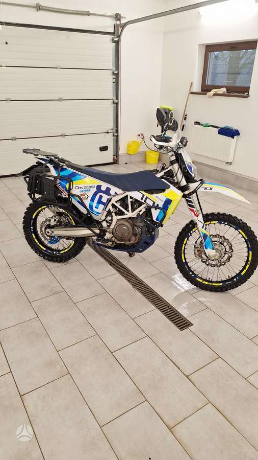 Husqvarna Enduro 700cc, эндуро / adventure