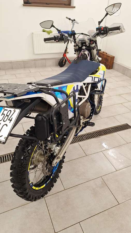 Husqvarna Enduro 700cc, эндуро / adventure