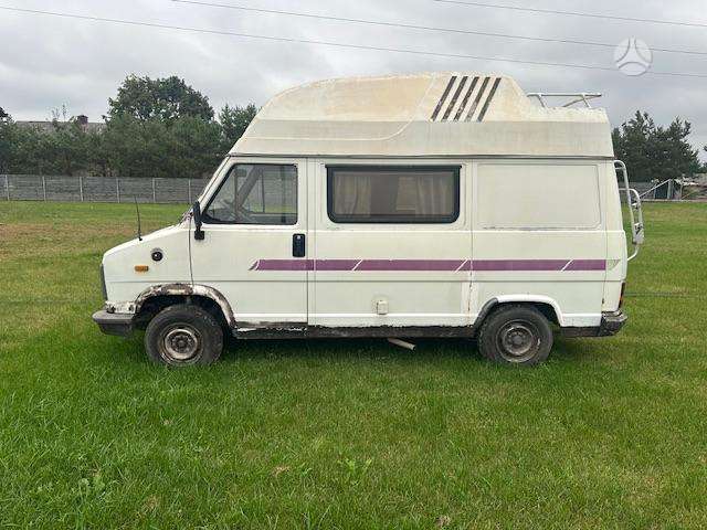Peugeot J5, campers