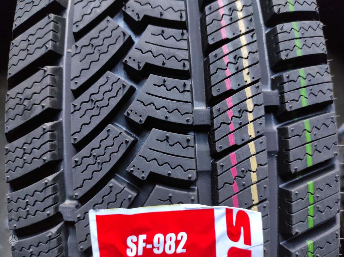 -Kita-, žieminės 215/65 R16
