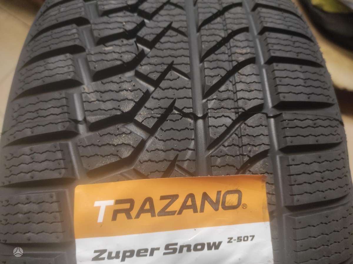 -Kita-, žieminės 215/65 R16