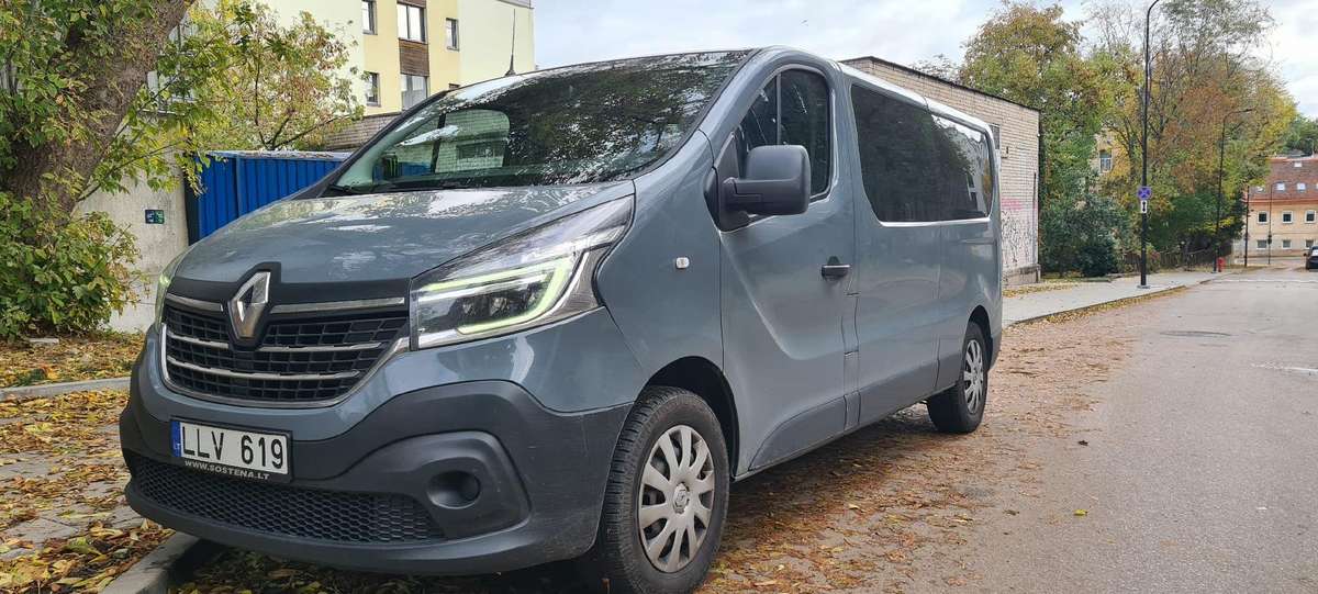 Renault Trafic - 1