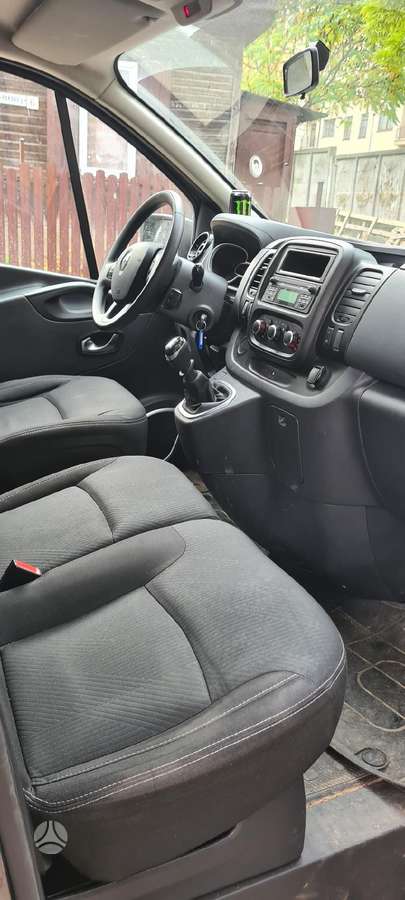Renault Trafic - 7