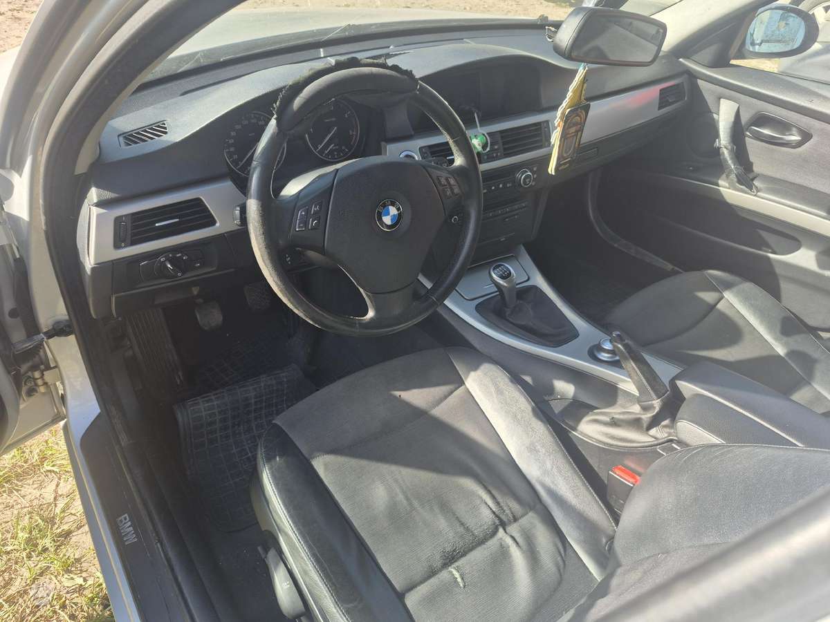 BMW 3 serija