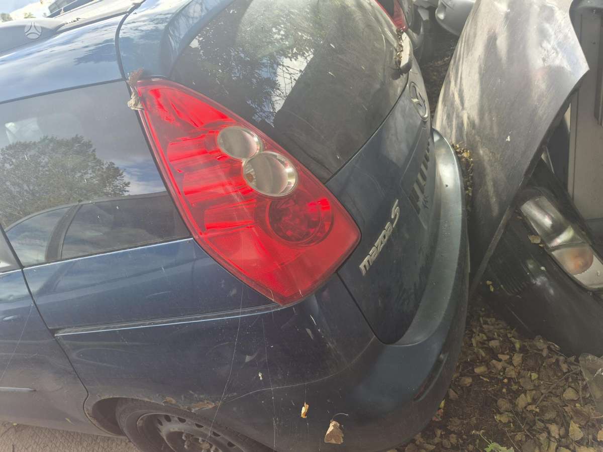 Mazda 5