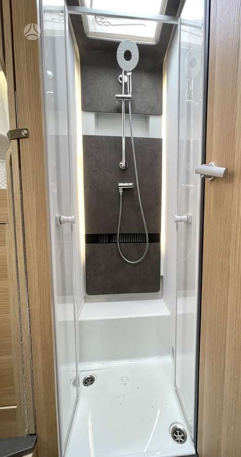 Adria Matrix 670 Plus, campers