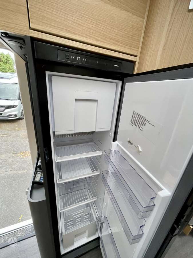 Adria Matrix 670 Plus, campers