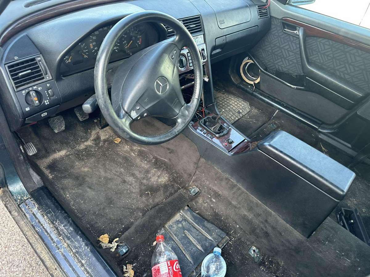 Mercedes-Benz C200 по частям