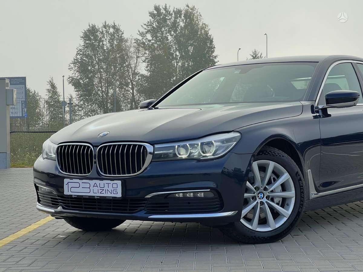 BMW 730, 3.0 l., Седан