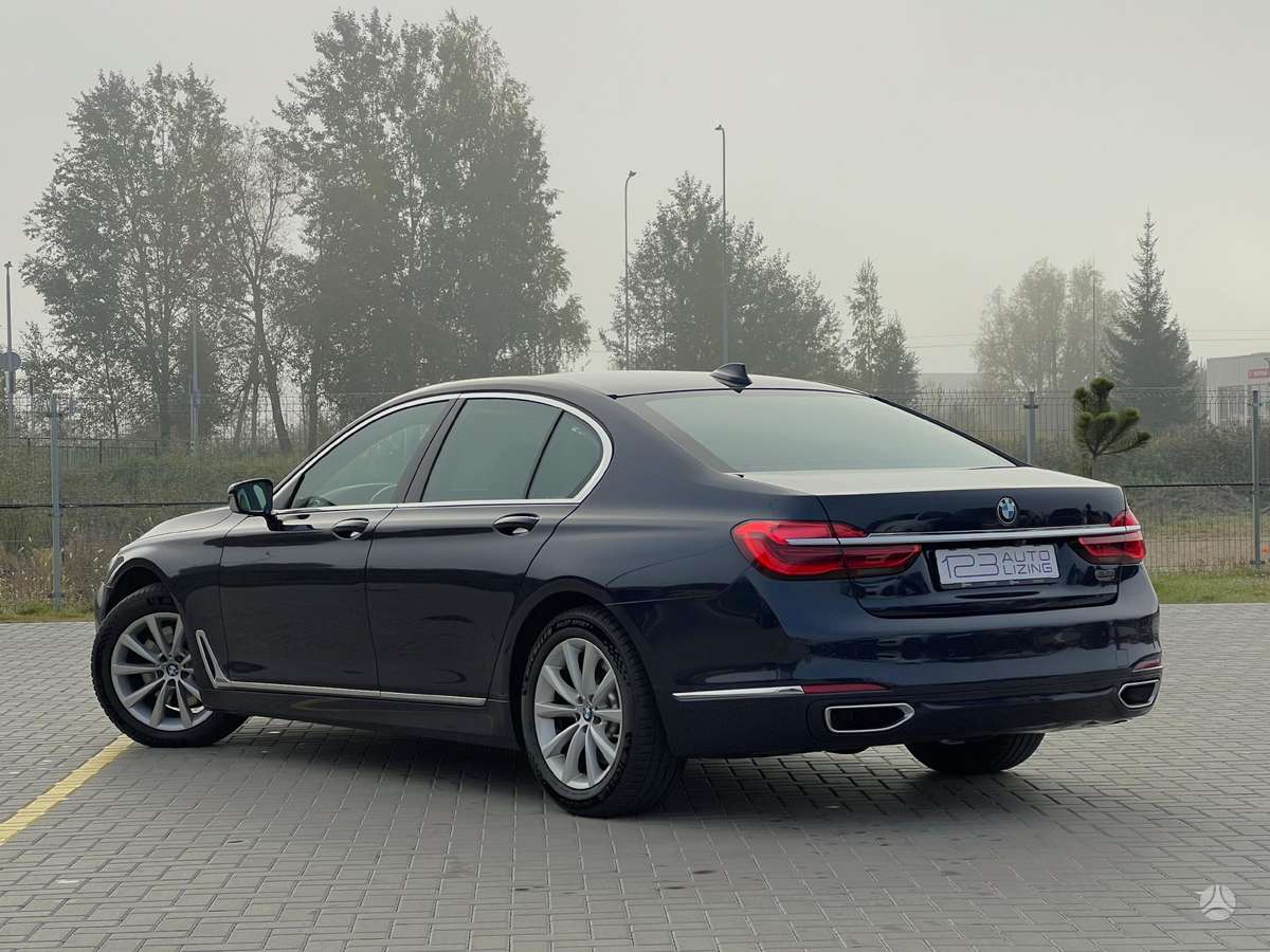 BMW 730, 3.0 l., Седан