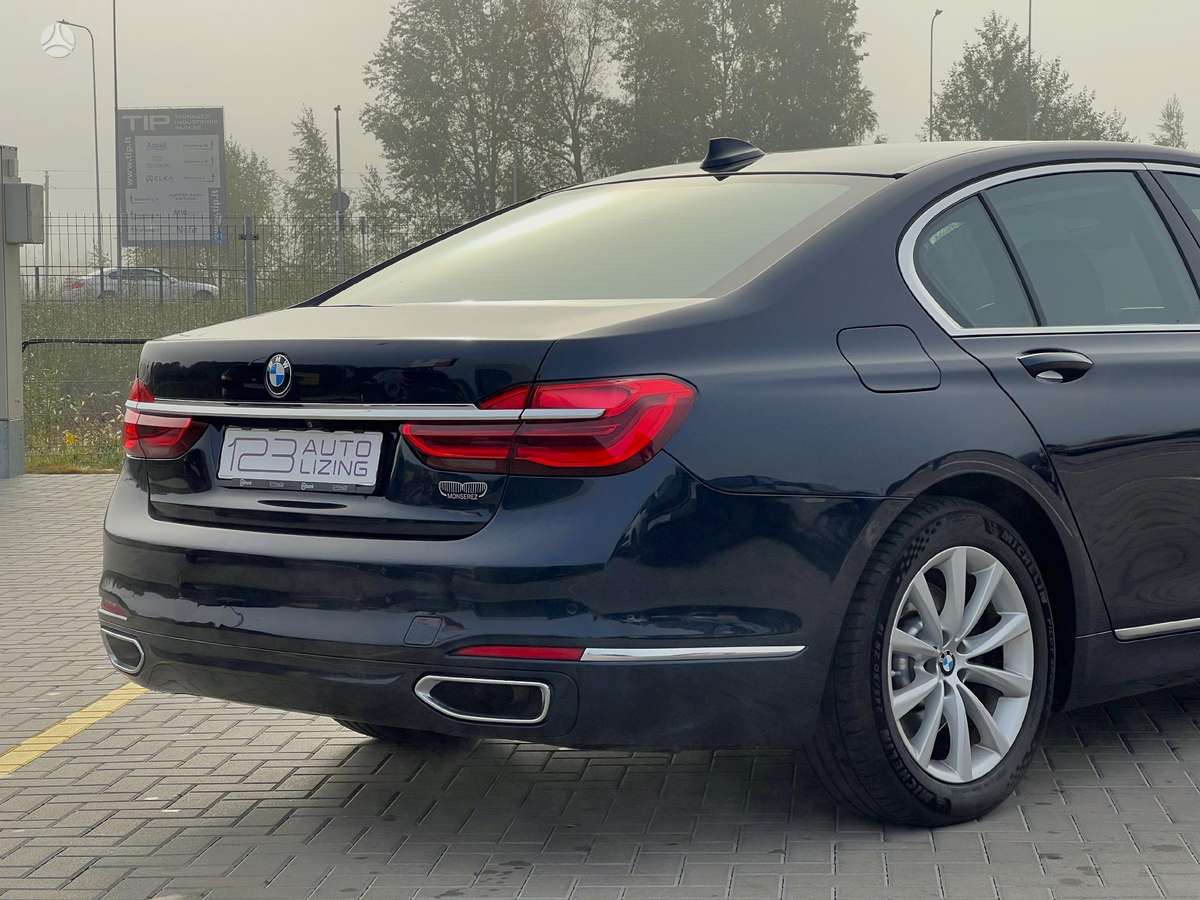 BMW 730, 3.0 l., Седан