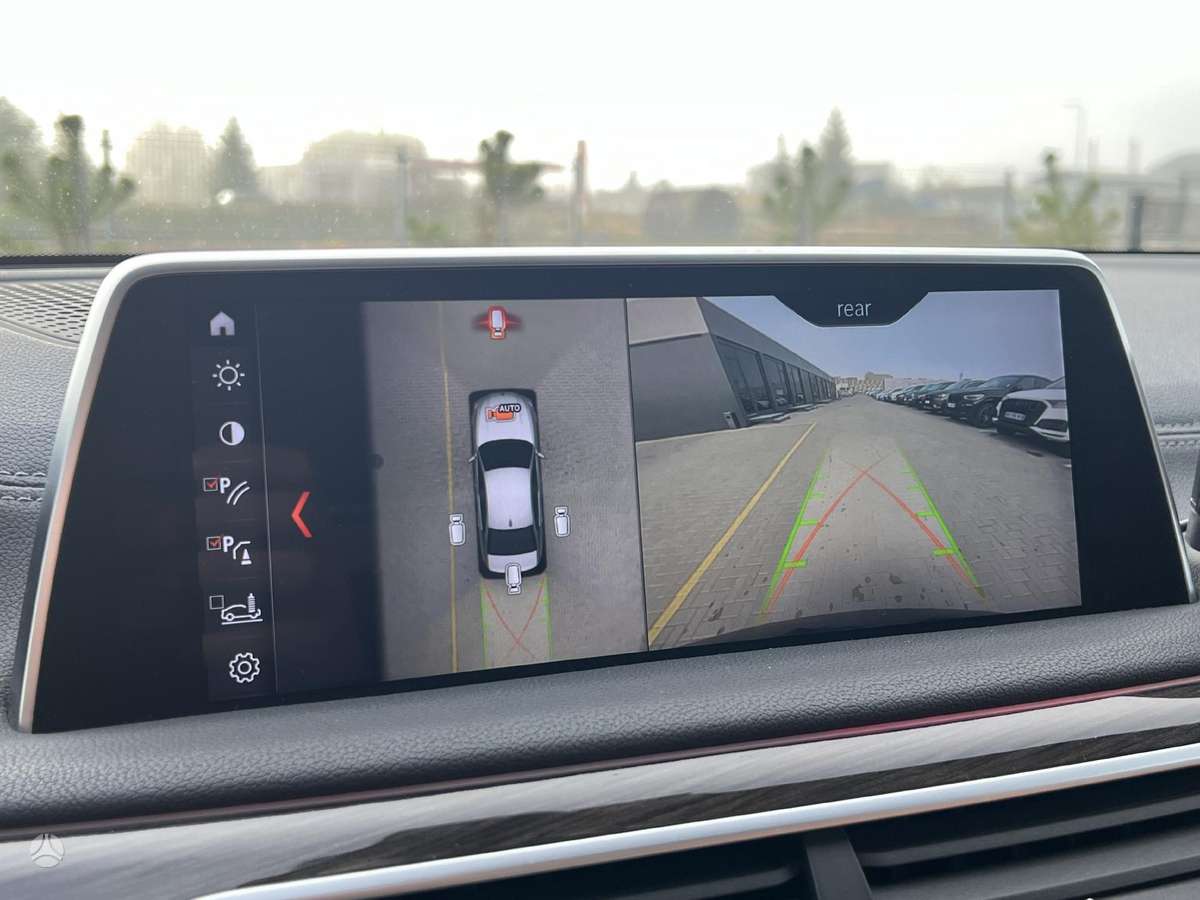 BMW 730, 3.0 l., Седан