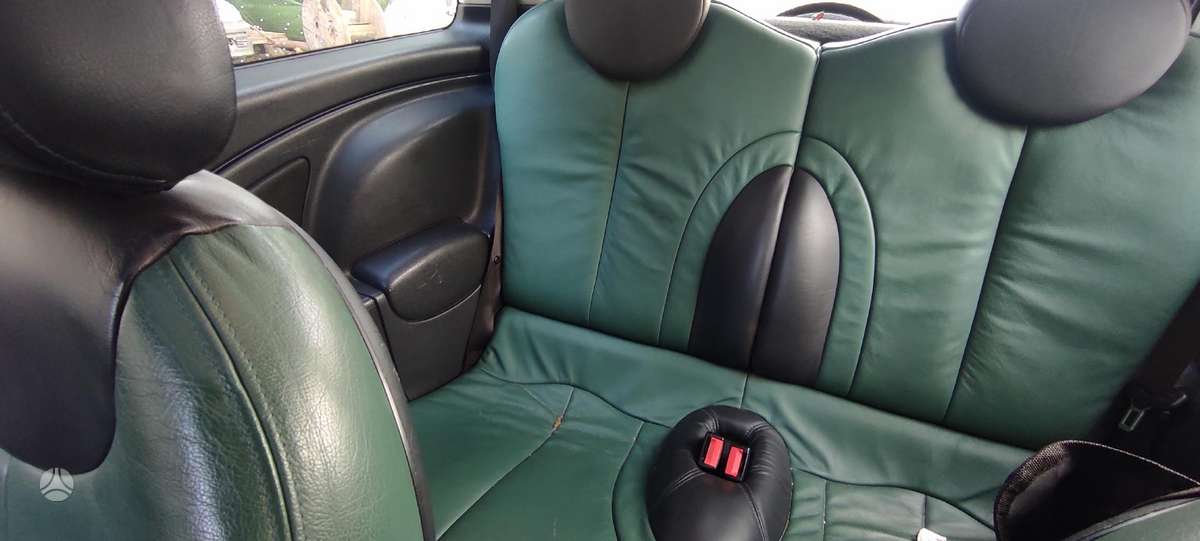 Mini Cooper, 1.6 l., hatchback