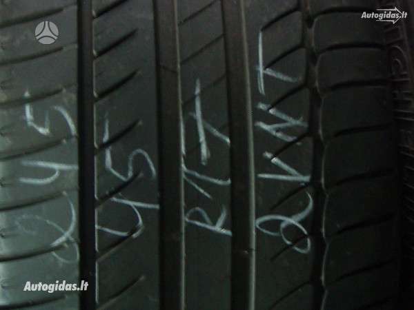 Pirelli, летние 245/45 R17