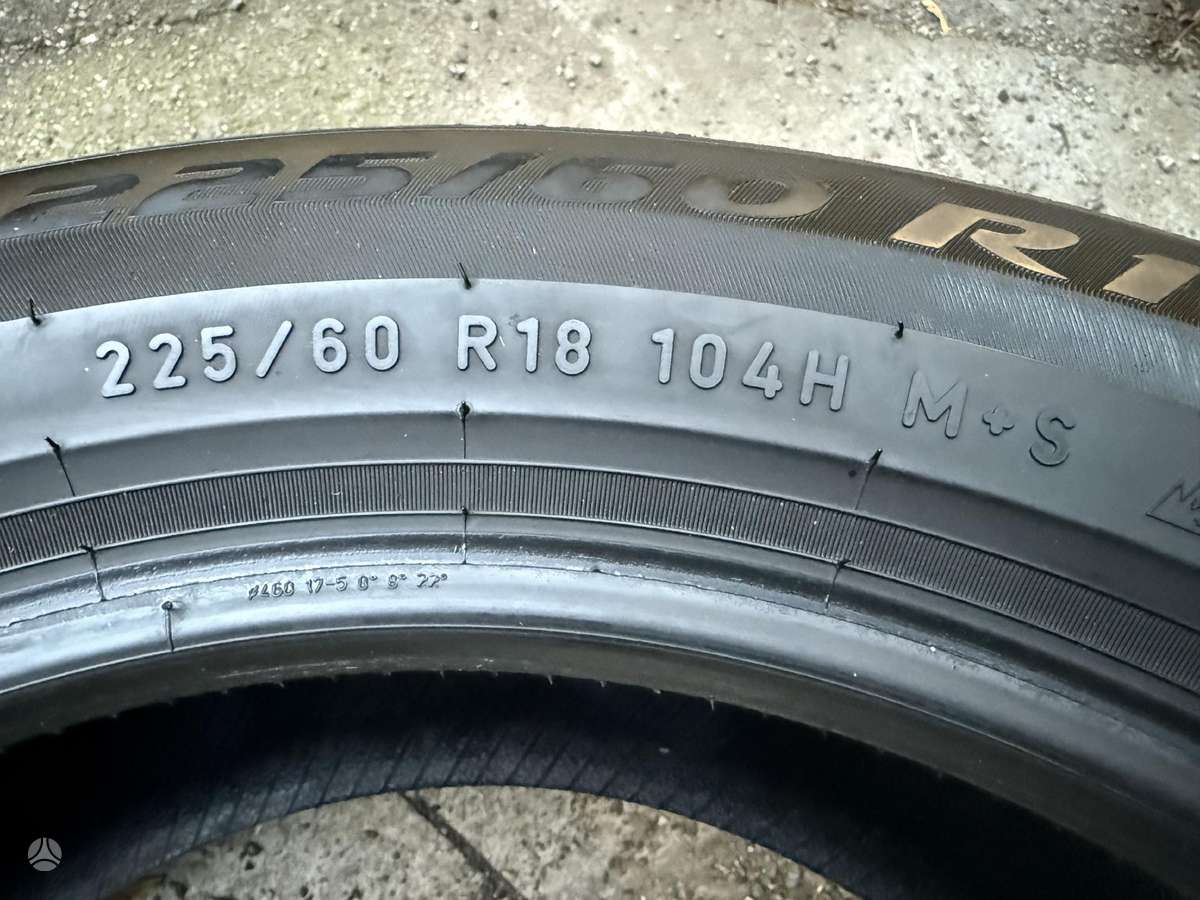 Pirelli Sottozero3, winter 225/60 R18