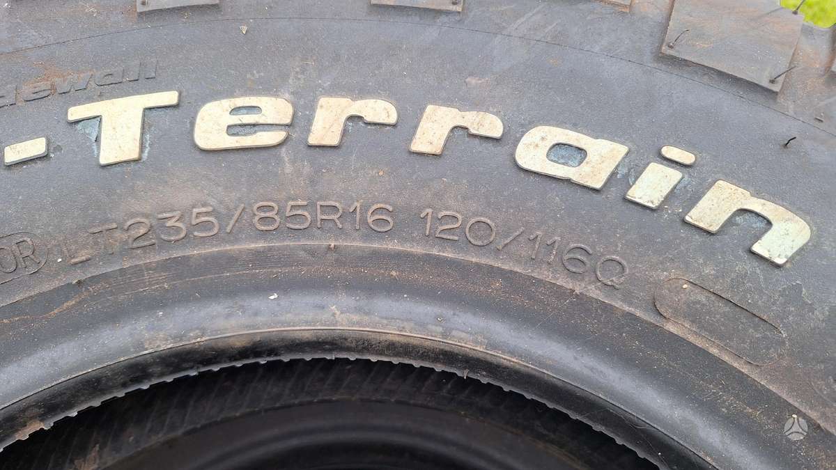 BF Goodrich Mud-terrain, universalios 235/85 R16