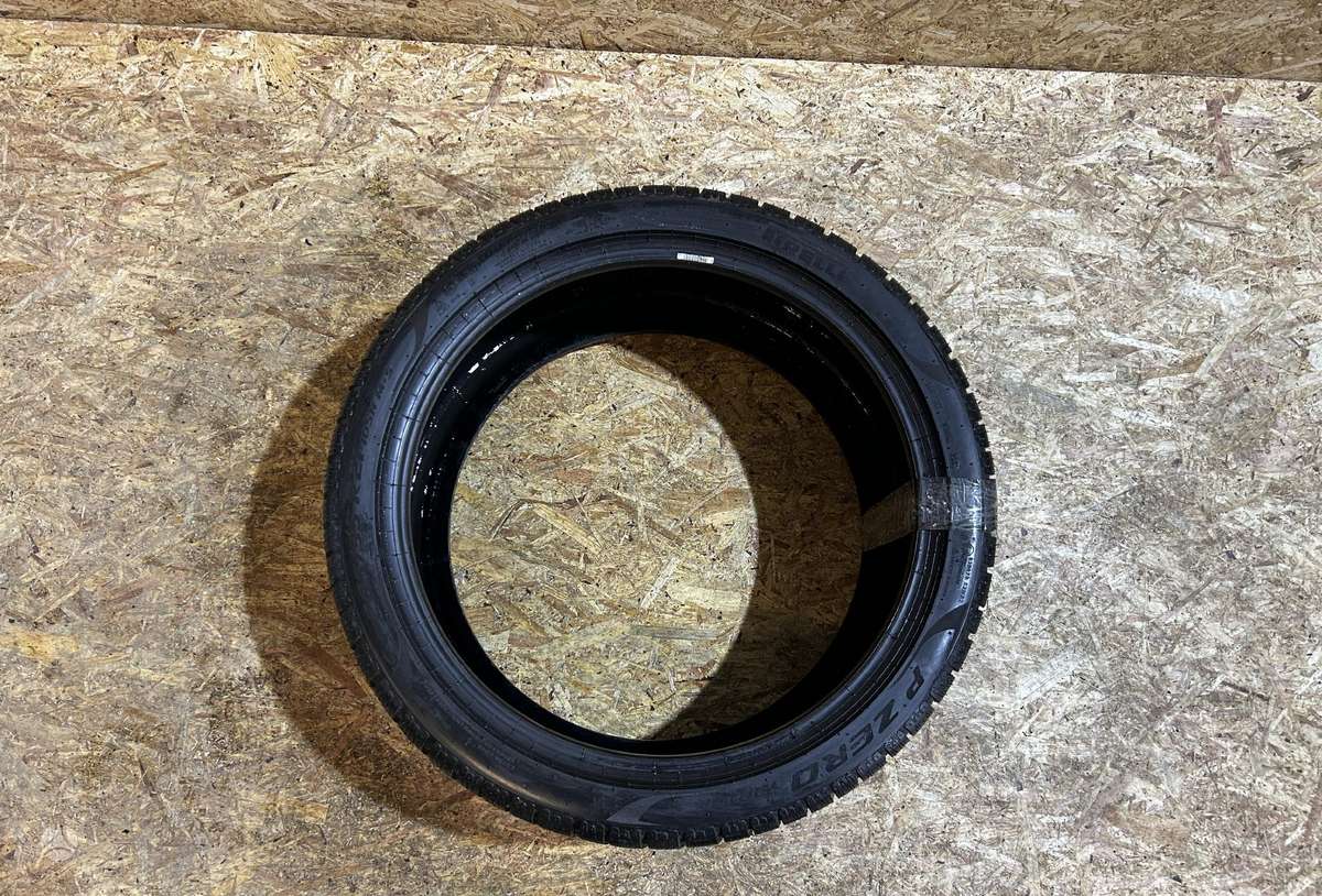 Pirelli P Zero Winter, winter 285/35 R21