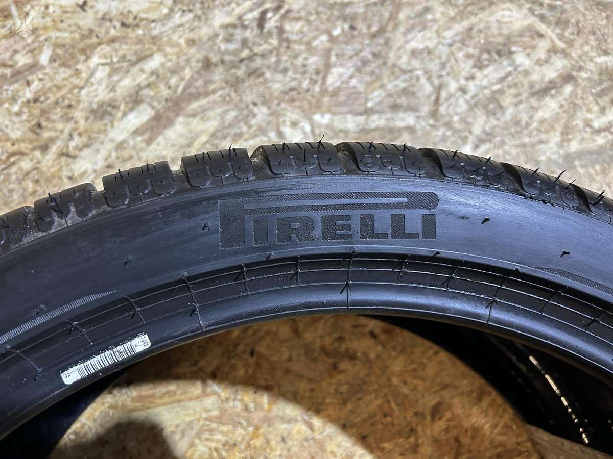 Pirelli P Zero Winter, winter 285/35 R21