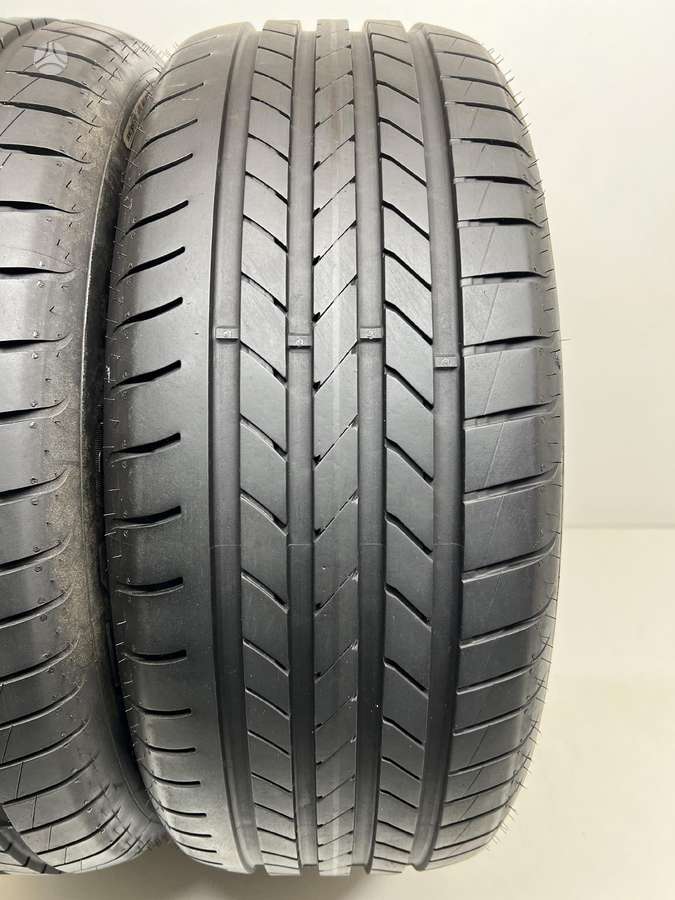 Goodyear EfficientGrip RFT 2020m, summer 235/45 R19