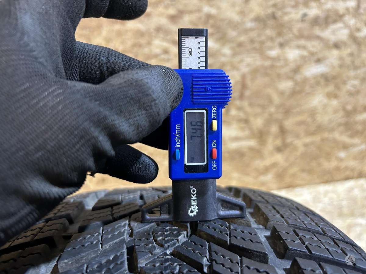 Goodyear Ultra Grip Performance +, winter 245/40 R19