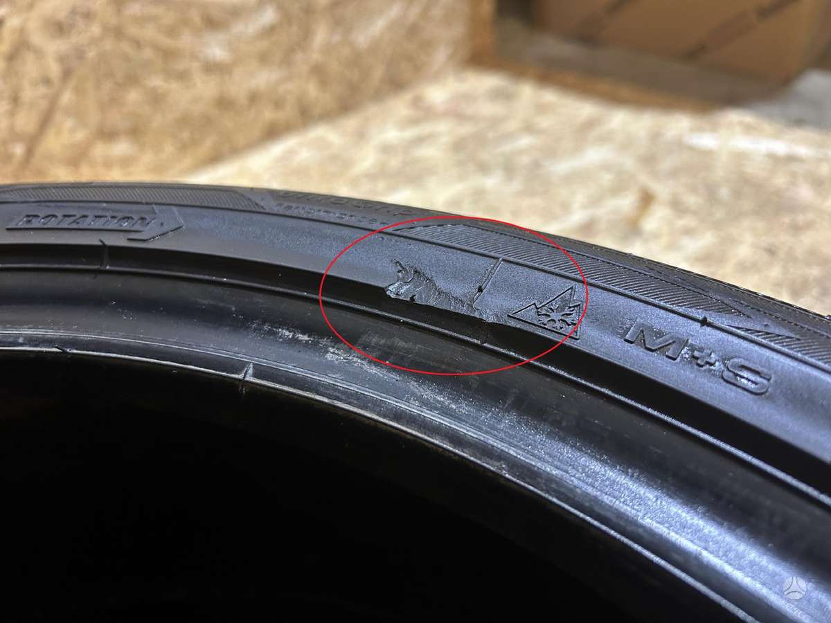 Goodyear Ultra Grip Performance +, winter 245/45 R18