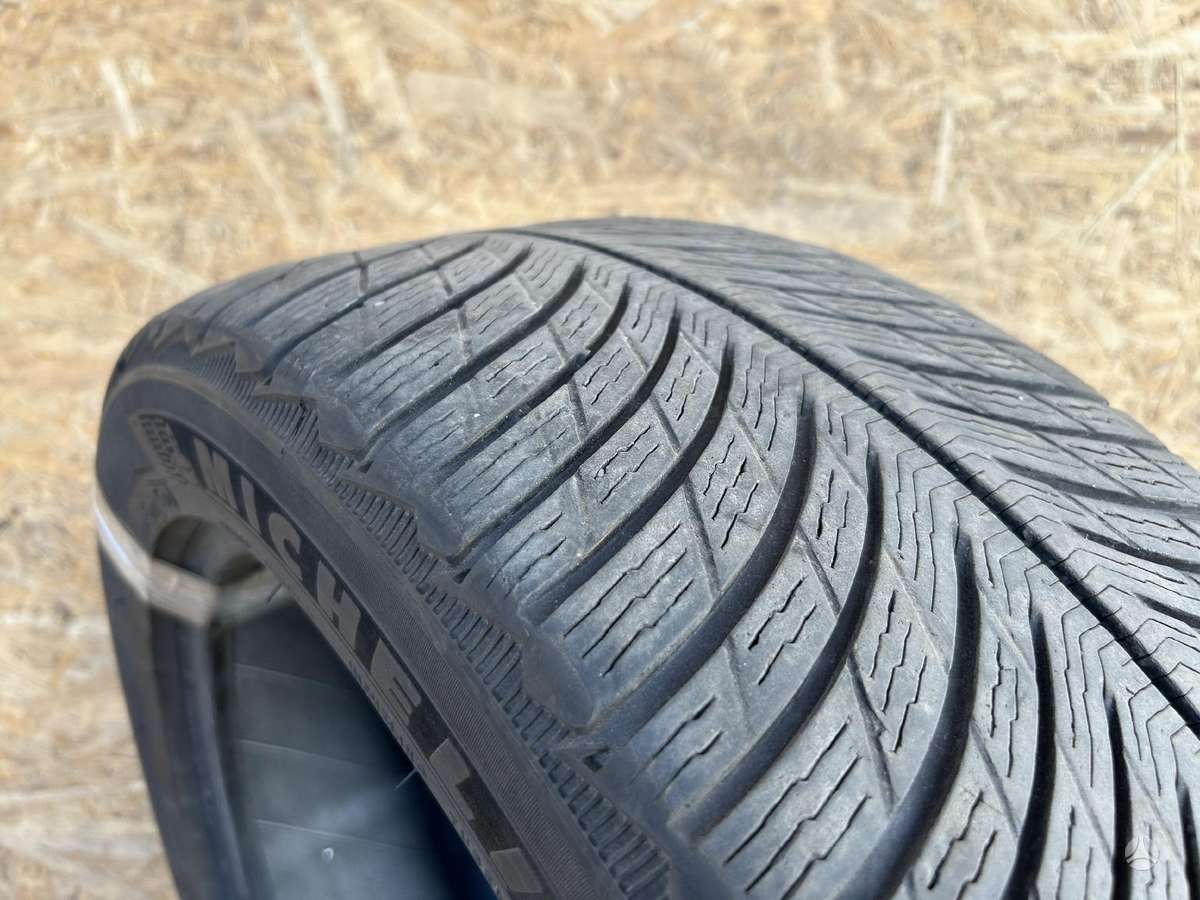 Michelin Pilot Alpin 5, всесезонные 235/50 R18
