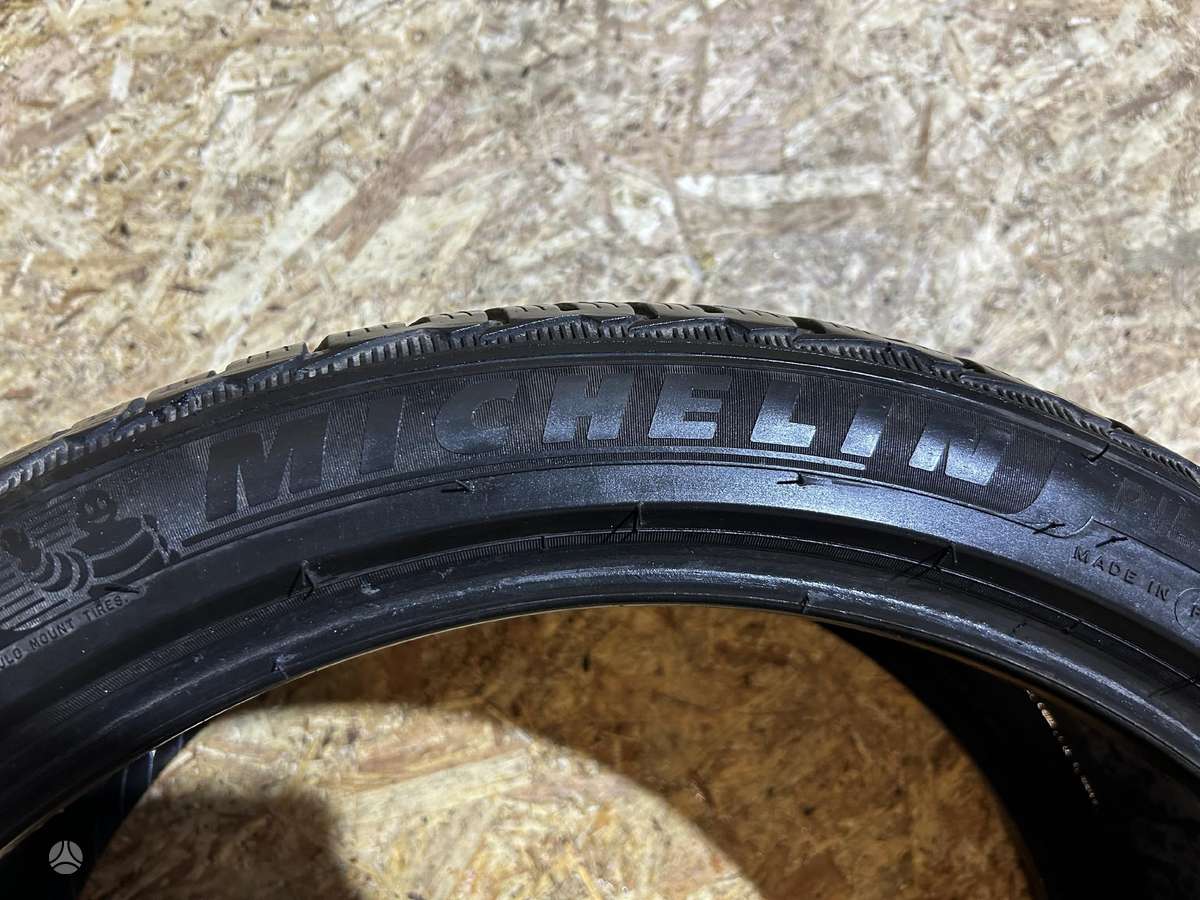 Michelin Pilot Alpin 5, winter 275/35 R20