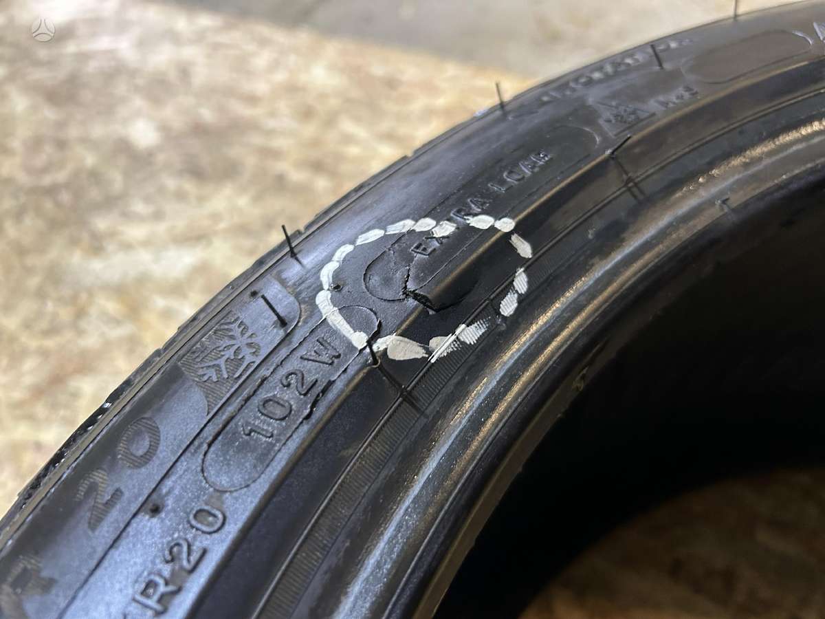 Michelin Pilot Alpin 5, winter 275/35 R20