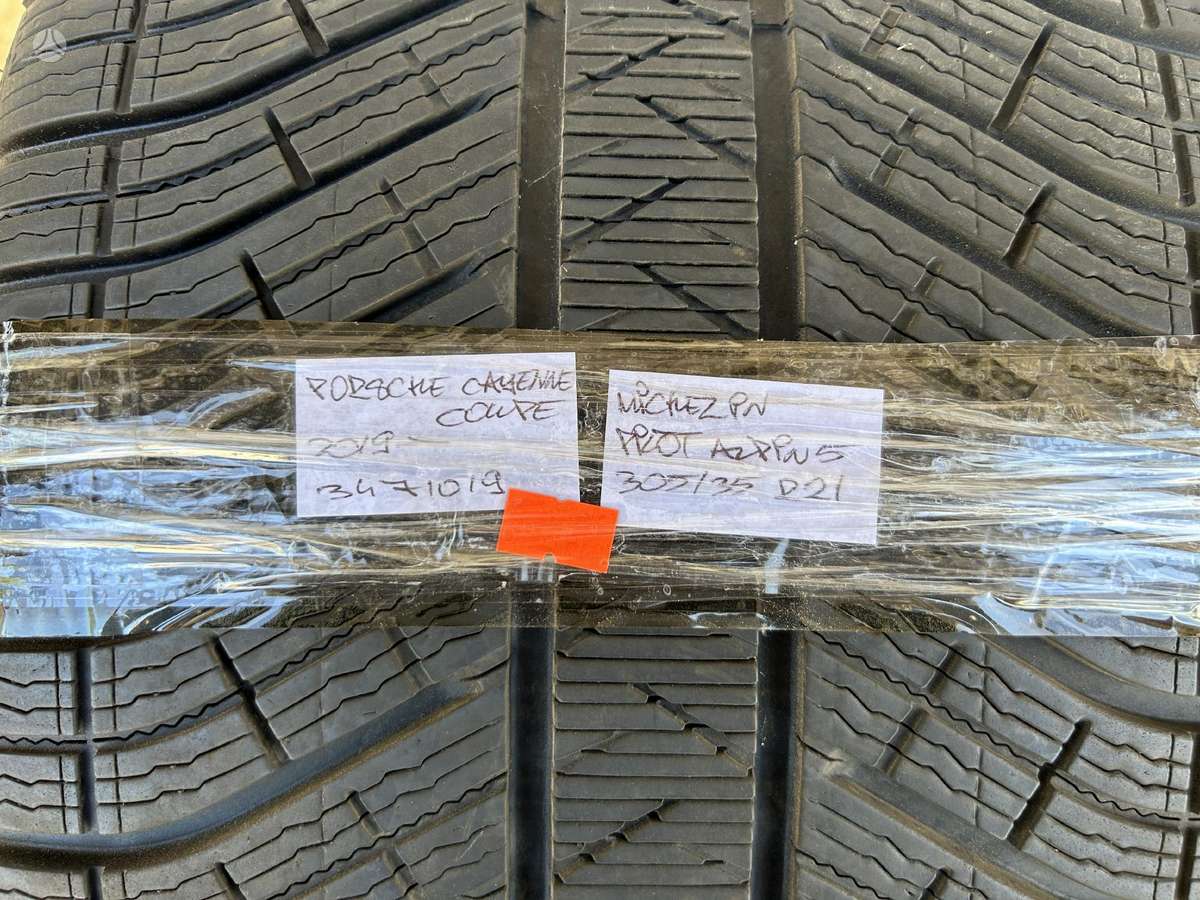 Michelin Pilot Alpin 5 SUV, winter 305/35 R21