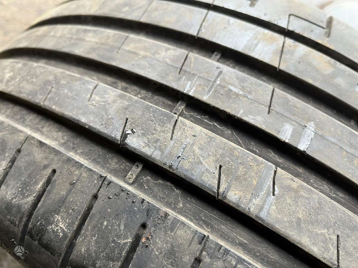 Pirelli PZero pz5, summer 255/35 R21