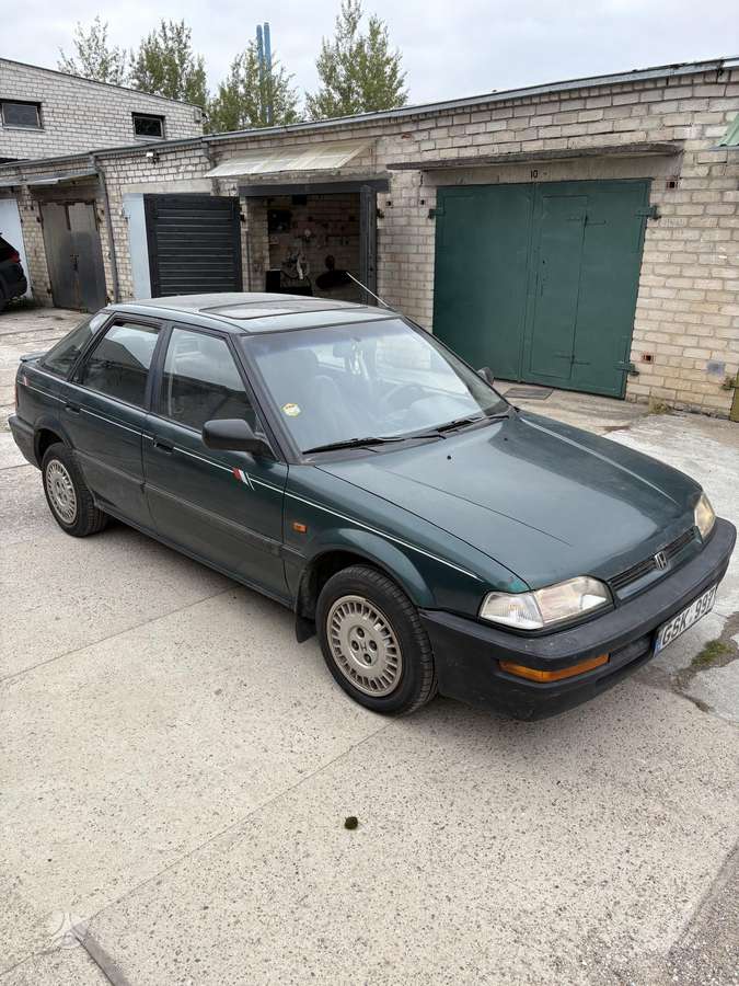 Honda Concerto, 1.5 l., hatchback