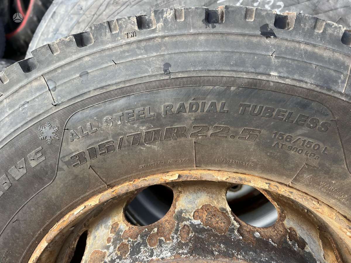 Jinyu, зимние 315/70 R22,5