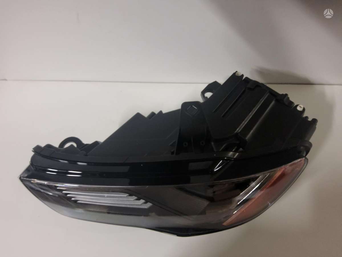 Audi A3, 8V0941033B, Checbekas