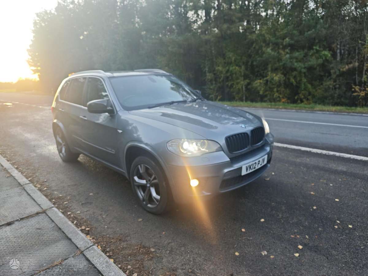 BMW X5 A52