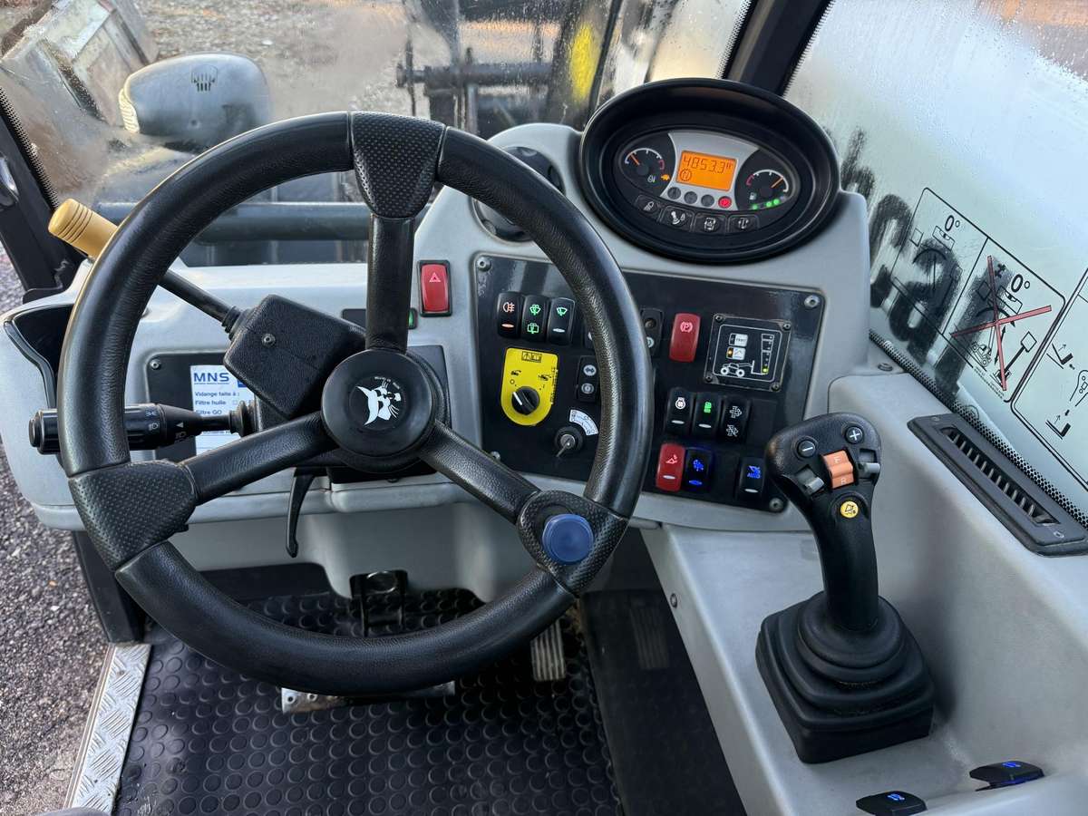 Bobcat Tl38.70, self-propelled loaders