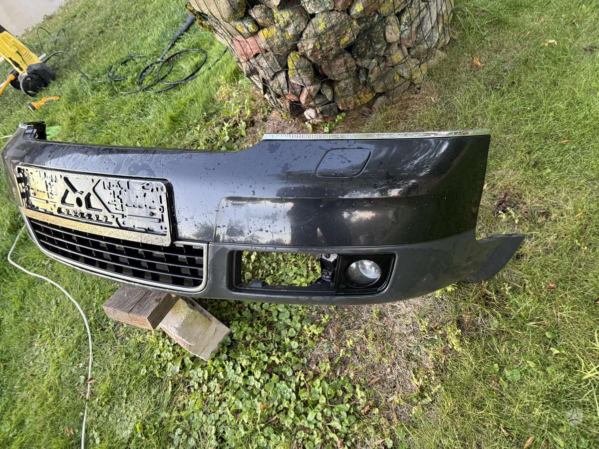 Audi A6, 4B3807111, bumpers