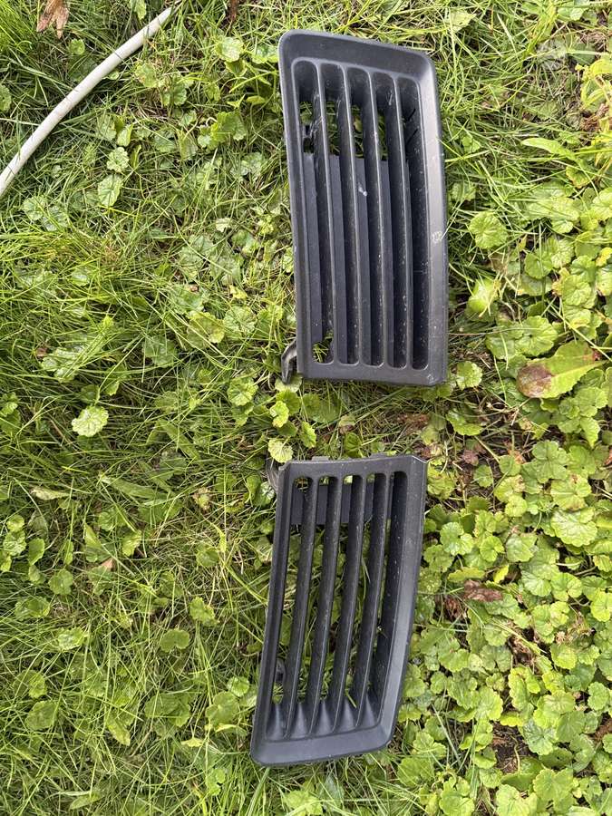 Audi A6, 4B3807111, bumpers