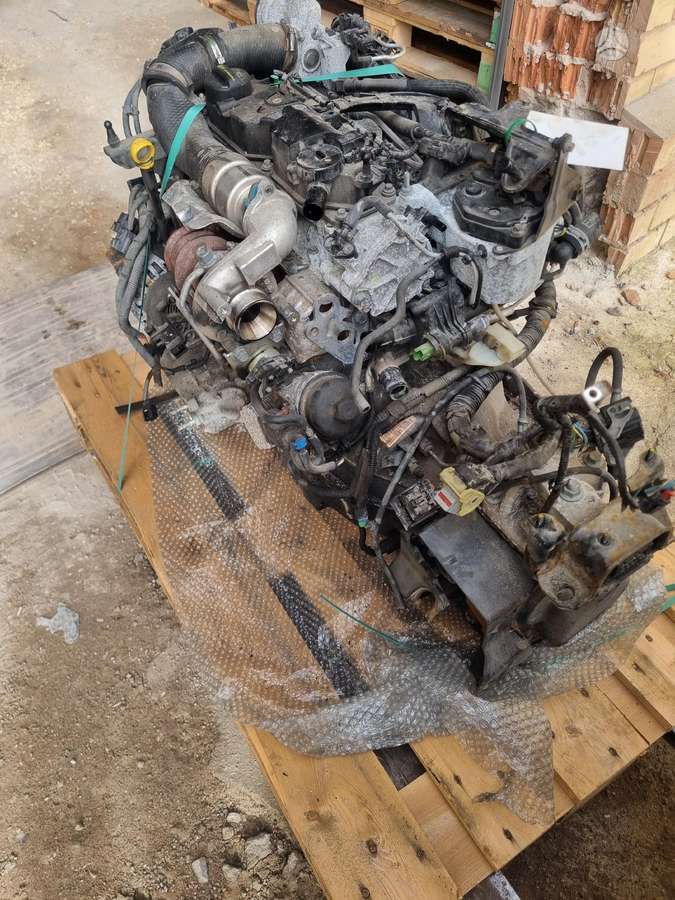 Ford Fiesta, UGJC, коробка передач, двигатель